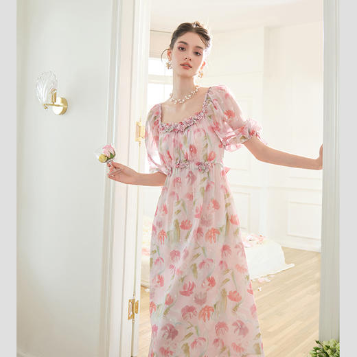 BeQueenStory【盈盈桃花】轻奢气质时尚优雅碎花显瘦连衣裙夏季 商品图2