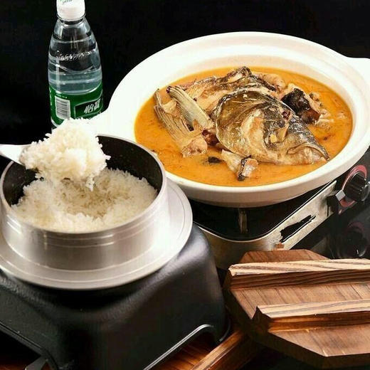 餐云鱼头泡饭酱   风靡各大餐厅的招牌鱼头泡饭配方  轻松将招牌菜实现标准化操作  特色餐饮创新推荐  （2斤装一包做10份） 商品图2