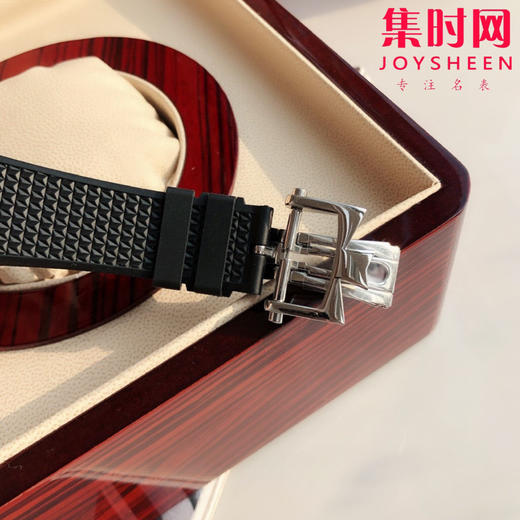VC江诗丹顿纵横四海系列4500V 男士机械腕表
机芯：搭载进口西铁城 商品图8