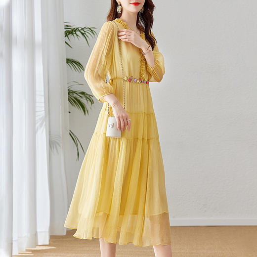QS-82393938真丝连衣裙女2023新款夏季法式V领双绉收腰黄色桑蚕丝过膝中长裙 商品图5