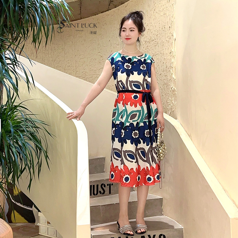 SAINT L’UCK/圣媛女装新款中长款印花连衣裙SA120L19