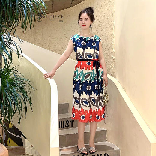SAINT L’UCK/圣媛女装新款中长款印花连衣裙SA120L19 商品图0