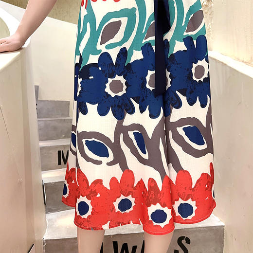 SAINT L’UCK/圣媛女装新款中长款印花连衣裙SA120L19 商品图4