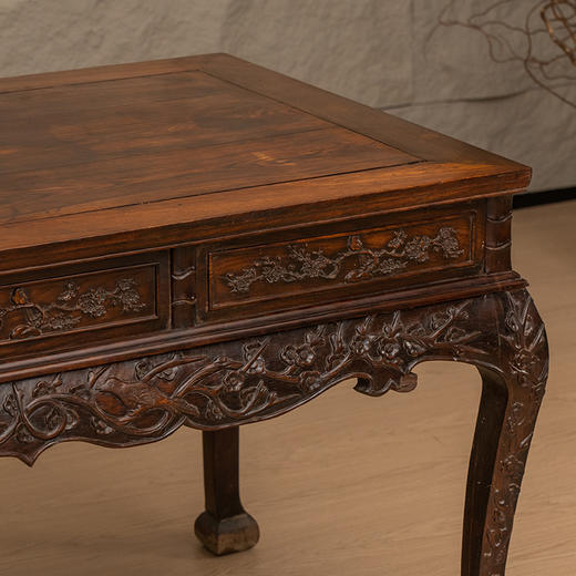 清中期 红木高束腰三弯腿浮雕喜上眉梢画桌 商品图3