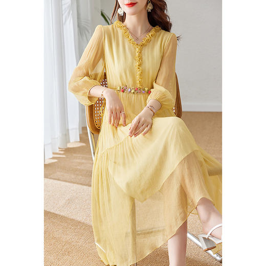 QS-82393938真丝连衣裙女2023新款夏季法式V领双绉收腰黄色桑蚕丝过膝中长裙 商品图4