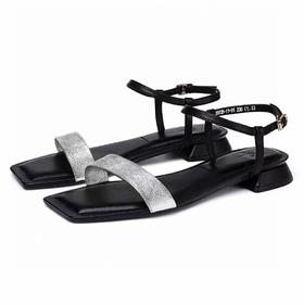 【à perles】精致时髦，方头撞色金属纹小羊皮夏日凉鞋【现货】