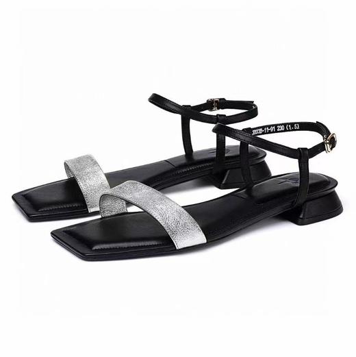 【à perles】精致时髦，方头撞色金属纹小羊皮夏日凉鞋【现货】 商品图0