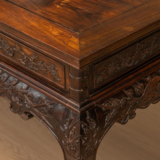 清中期 红木高束腰三弯腿浮雕喜上眉梢画桌 商品图1