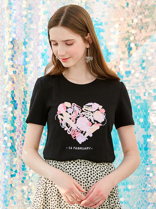 欧芮儿2019新款女装夏装爱心图案t恤女短袖宽松上衣女字母印花 商品图0