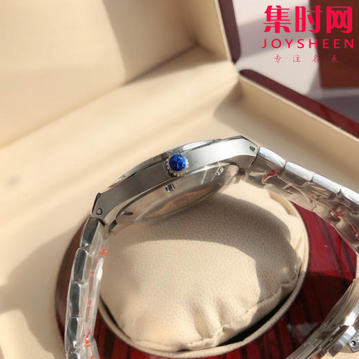 VC江诗丹顿纵横四海系列4500V 男士机械腕表
机芯：搭载进口西铁城 商品图6