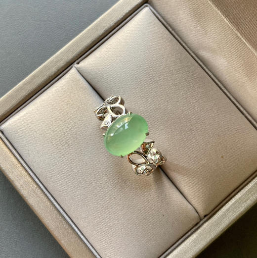 高冰种晴水绿翡翠蛋面戒指18k白金钻石镶嵌 商品图2