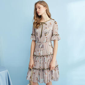 欧芮儿 2019夏装新款木耳边印花a字裙喇叭袖碎花连衣裙女中长款
