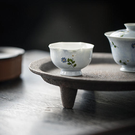【日用百货】-宜室茶话  手绘小雏菊高足茶杯陶瓷主人杯 商品图1