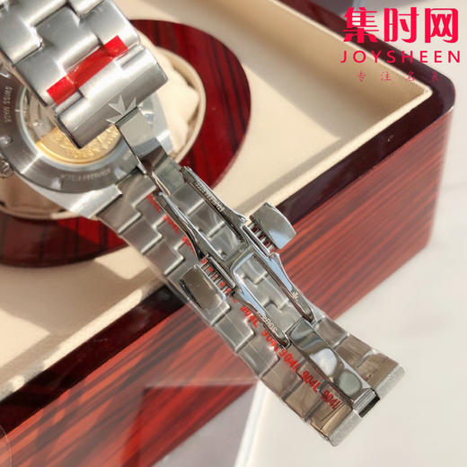 VC江诗丹顿纵横四海系列4500V 男士机械腕表
机芯：搭载进口西铁城 商品图8
