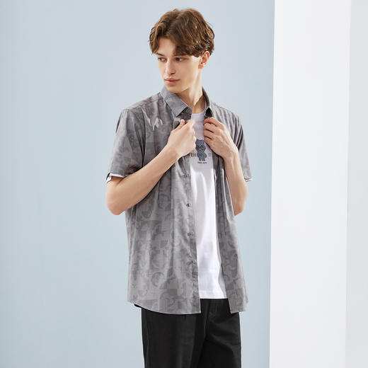 【含莫代尔】柒牌男士短袖衬衫夏季新款时尚潮流满身印花翻领衬衣	124A70030 商品图1