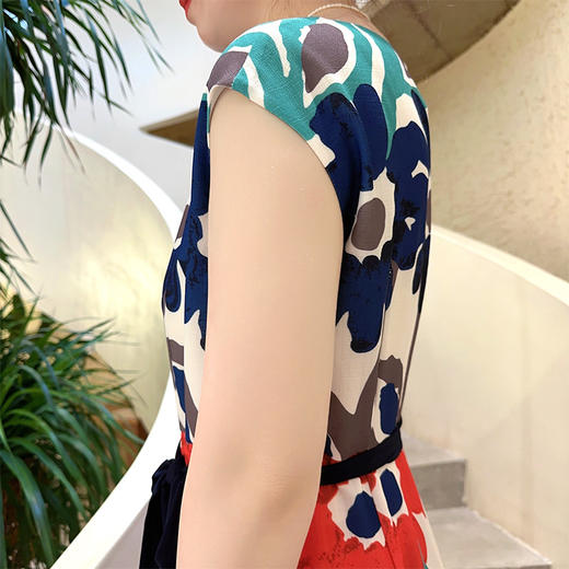 SAINT L’UCK/圣媛女装新款中长款印花连衣裙SA120L19 商品图5