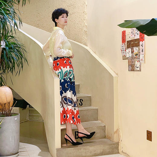 SAINT L’UCK/圣媛女装中长款花色半身裙SA120B19 商品图2