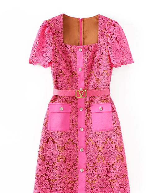 收腰显瘦，重磅蕾丝拼接水溶花镂空设计感梯形领连衣裙WLZD-2312201 商品图4