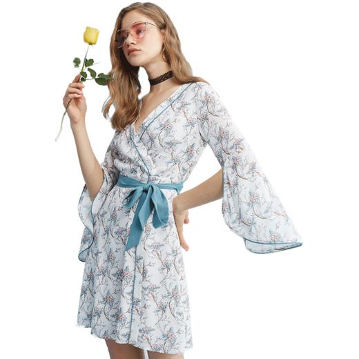 欧芮儿2018夏装显瘦印花V领荷叶袖中长裙碎花雪纺连衣裙 商品图3