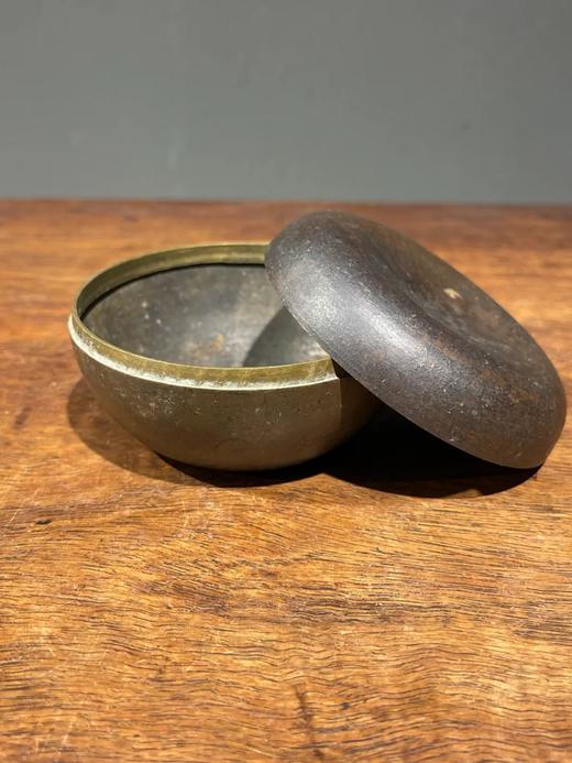 青铜苹果形盖盒与三足铁座，顺丰包邮 商品图8