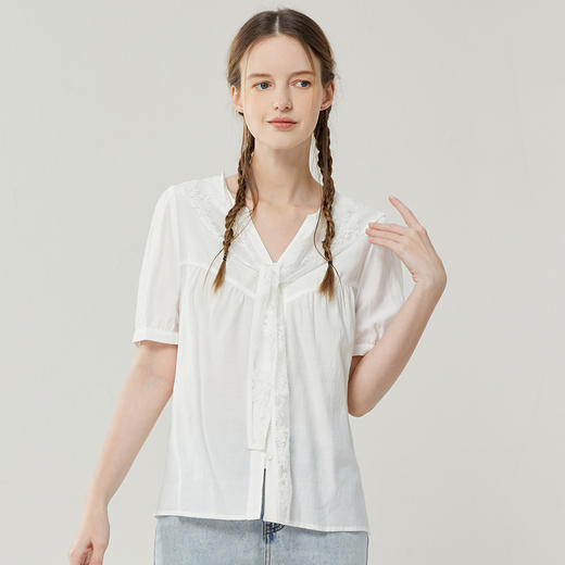 famecoco范可儿短袖衬衫女设计感小众绣花围巾领上衣洋气独特别致FAB3BH040 商品图0