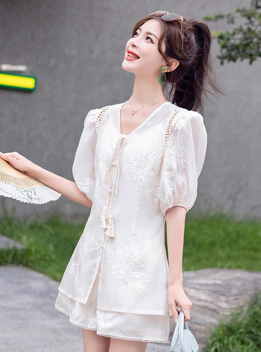 重工刺绣天丝上衣套装，气质阔腿短裤休闲两件套HR-HMGF6611 商品图7
