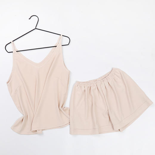 【凉爽透气亲肤不变形】春夏女士宽松V领缎面吊带套装，个性撞色舒适家居服韩版睡衣，持久耐穿不起褶sh 商品图11