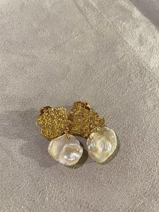 Pacharee - 3 Strand earrings 商品图0