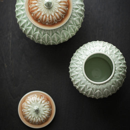 【日用百货】-宜室茶话 青瓷浮雕陶瓷茶叶罐 商品图2