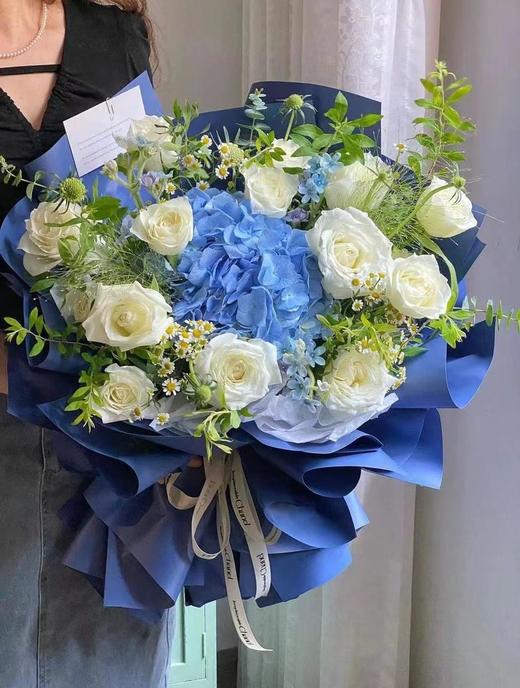 蓝绣球花束 商品图0