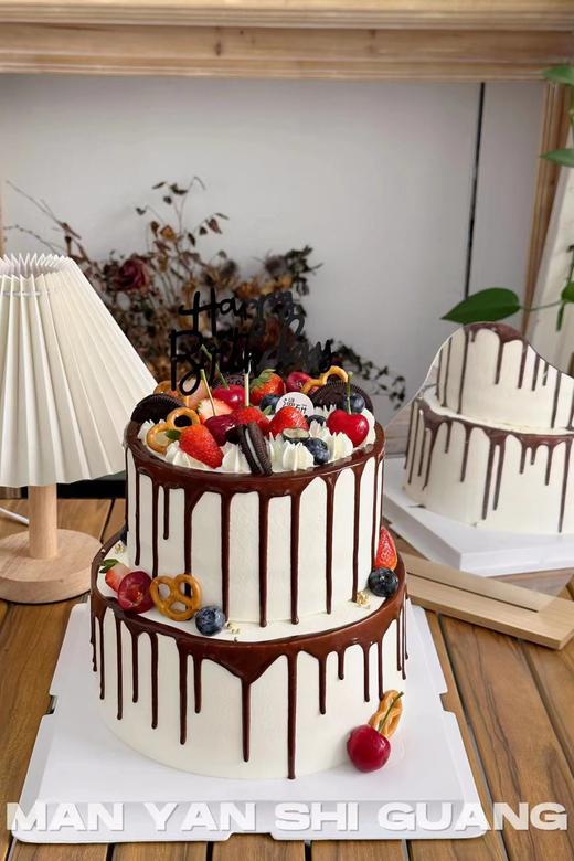 【生日蛋糕】巧克力淋面水果装饰 商品图0