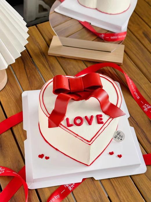 【生日蛋糕】翻糖蝴蝶结爱心款 商品图0