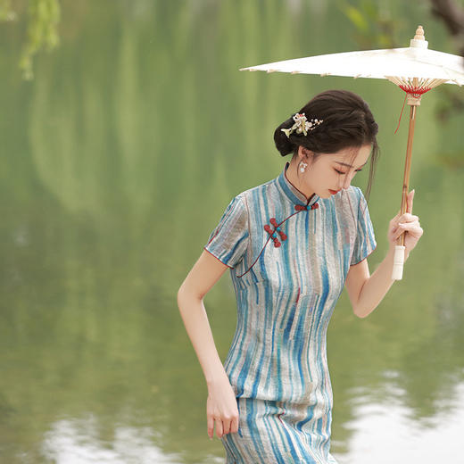 轻薄冰丝感复古中国风，中长款修身旗袍连衣裙XL-23211 商品图1