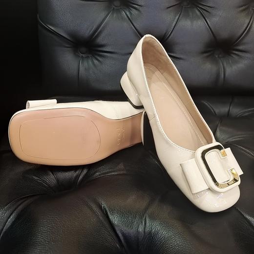 LFGJ  12007 新款真皮浅口低跟漆皮单鞋 商品图10