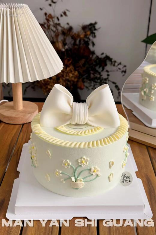 【生日蛋糕】小清新翻糖蝴蝶结款 商品图0