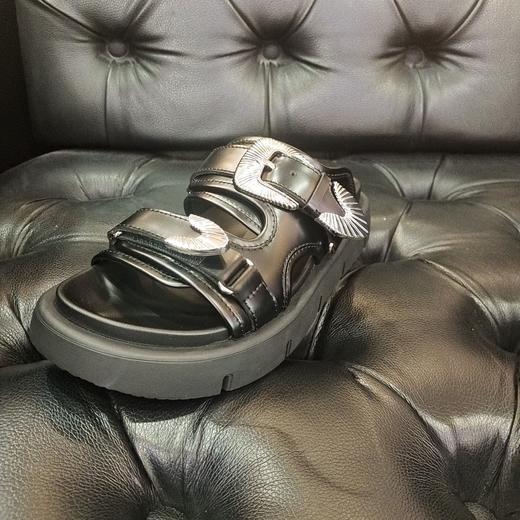 LFGJ 6158  金属皮带扣平底凉拖 商品图0