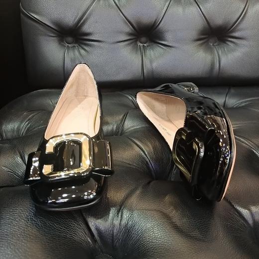 LFGJ  12007 新款真皮浅口低跟漆皮单鞋 商品图2