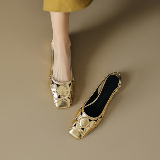 夏天金色包头凉鞋，女外穿平底鞋后绊带方头金色银色凉鞋YZ-331-2 商品图0