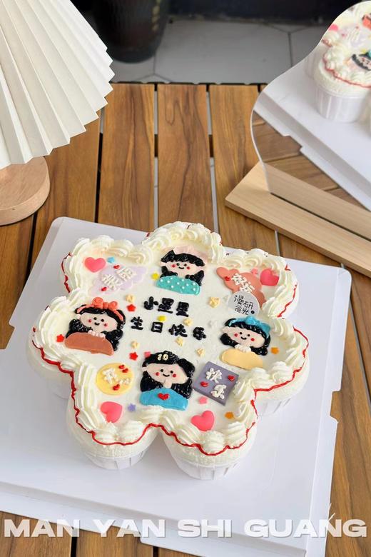 【生日蛋糕】手绘小女孩纸杯蛋糕款 商品图0