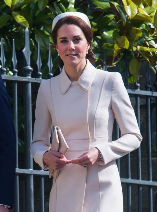 “勤俭持家”的小姐姐-凯特王妃佩戴卡地亚蓝气球复刻手表一比一手表 商品图2