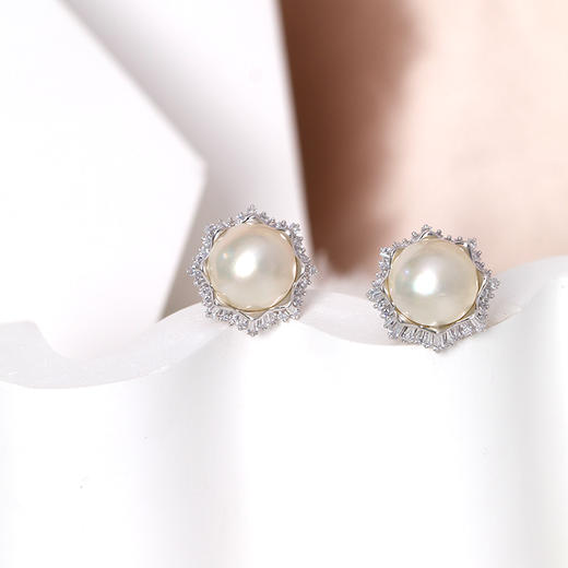 美裕 银925海水珍珠耳钉（贝附珠）13-14mm白 106579 商品图1