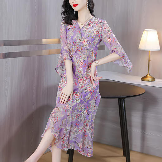 夏季法式，重磅V领度假长裙仿双绉碎花连衣裙HT-NRYQ6248-1 商品图0