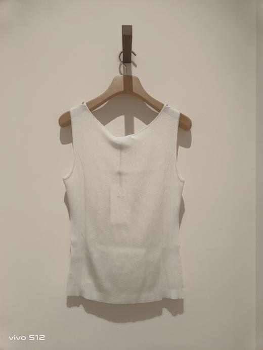 M2XL1朗姿 简约V领针织背心LCBK01KTO411 商品图5