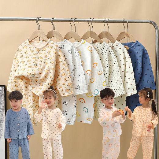 【39.9元/套起】触感柔滑舒适透气，包边圆领耐洗耐穿，松紧裤腰带穿脱方便纽扣牢固耐用，儿童纯棉纱布家居服春夏季休闲服 商品图0