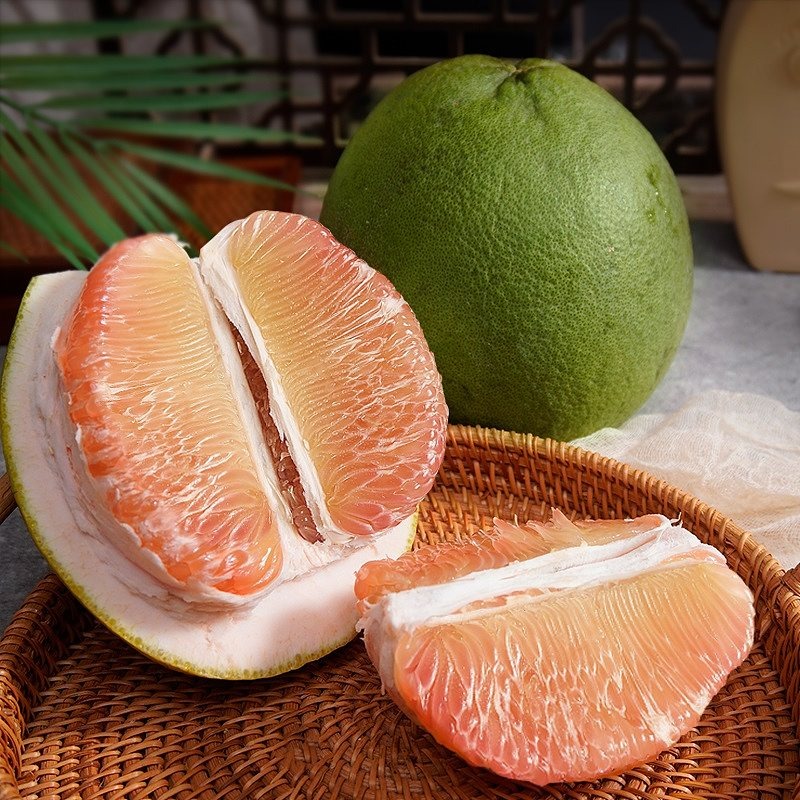 泰国翡翠青柚、晶莹透亮、颗粒饱满、清甜的口感、爽脆的果肉、越吃越上瘾