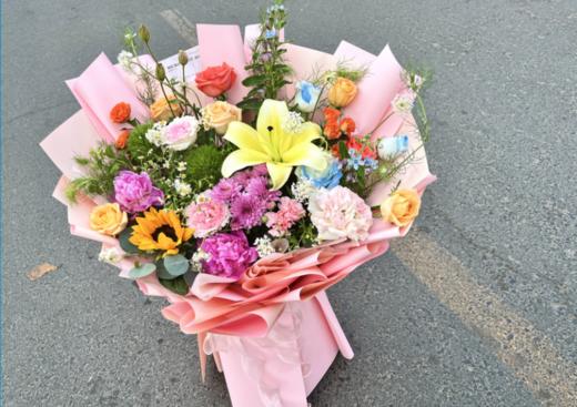 粉色生日花束（拼团） 商品图3