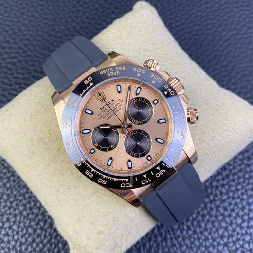 CLEAN厂/C厂劳力士116518  热门的 玫瑰金迪通拿进口18k金刻度陶瓷圈口余文乐胶带迪通拿 本次116518特点 1: 购买两只同款水泥灰迪通拿开模 一只拆散抄数，另外一只备用 商品图11