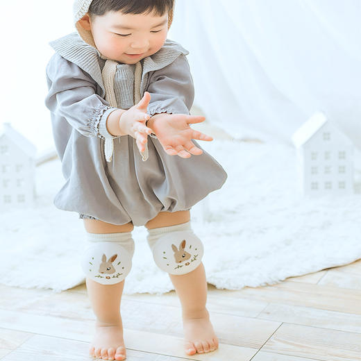 【宝宝学步护膝 健康亲肤透气】23年夏宝宝护膝爬行袜婴儿护膝防摔护具网眼透气儿童膝盖保护袜套 商品图3