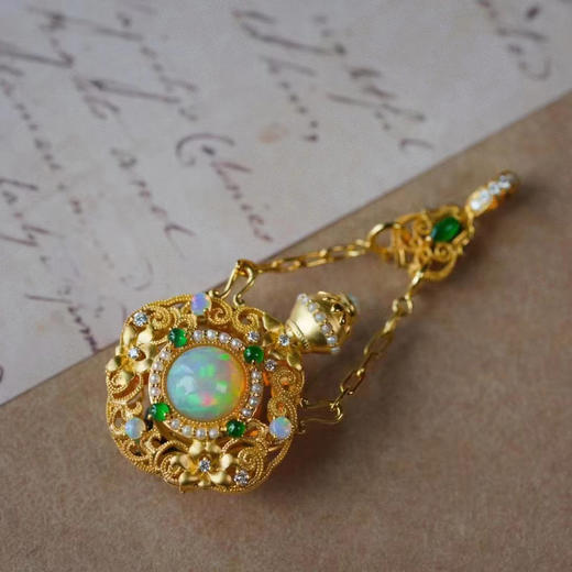 龢盒原创 18k古典花朵卷草纹花丝小宝瓶香囊吊坠 商品图1