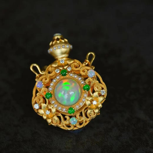 龢盒原创 18k古典花朵卷草纹花丝小宝瓶香囊吊坠 商品图5